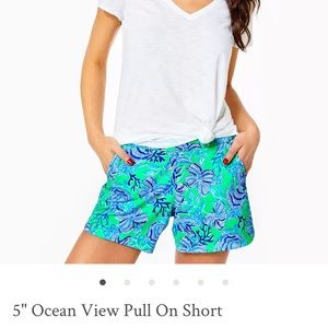 NWT Lilly Pulitzer Cabana Green Keepin it Reel 5” Ocean View pull on shorts.